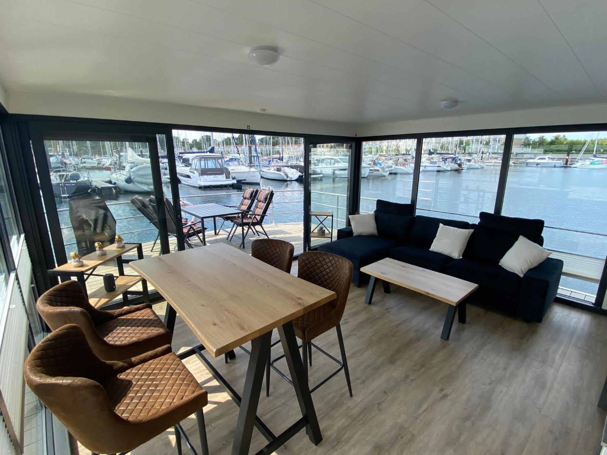 Urlaub Auf Dem Wasser Mit Einmaligen Ausblick - Well Hausboote Boltenhagen 10 Buitenkant foto